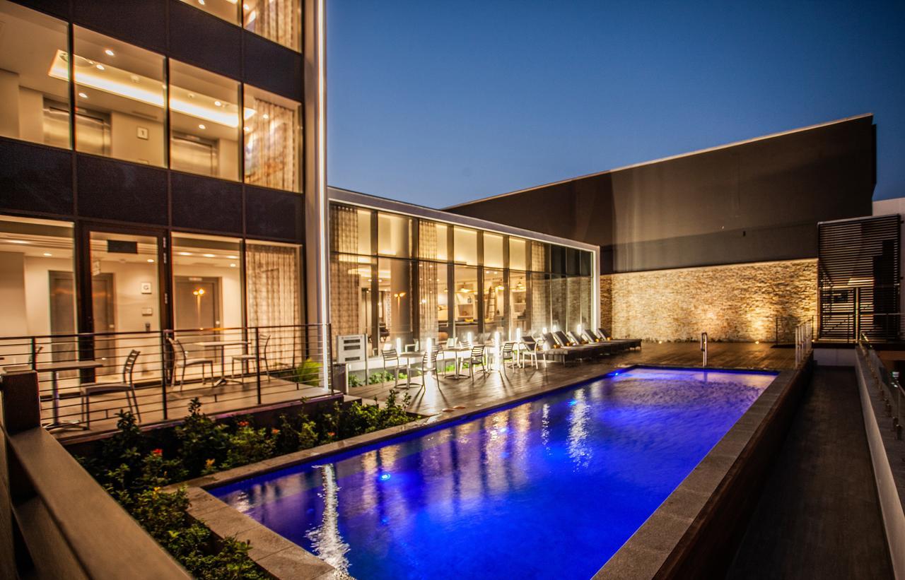 Stayeasy Maputo Exterior photo